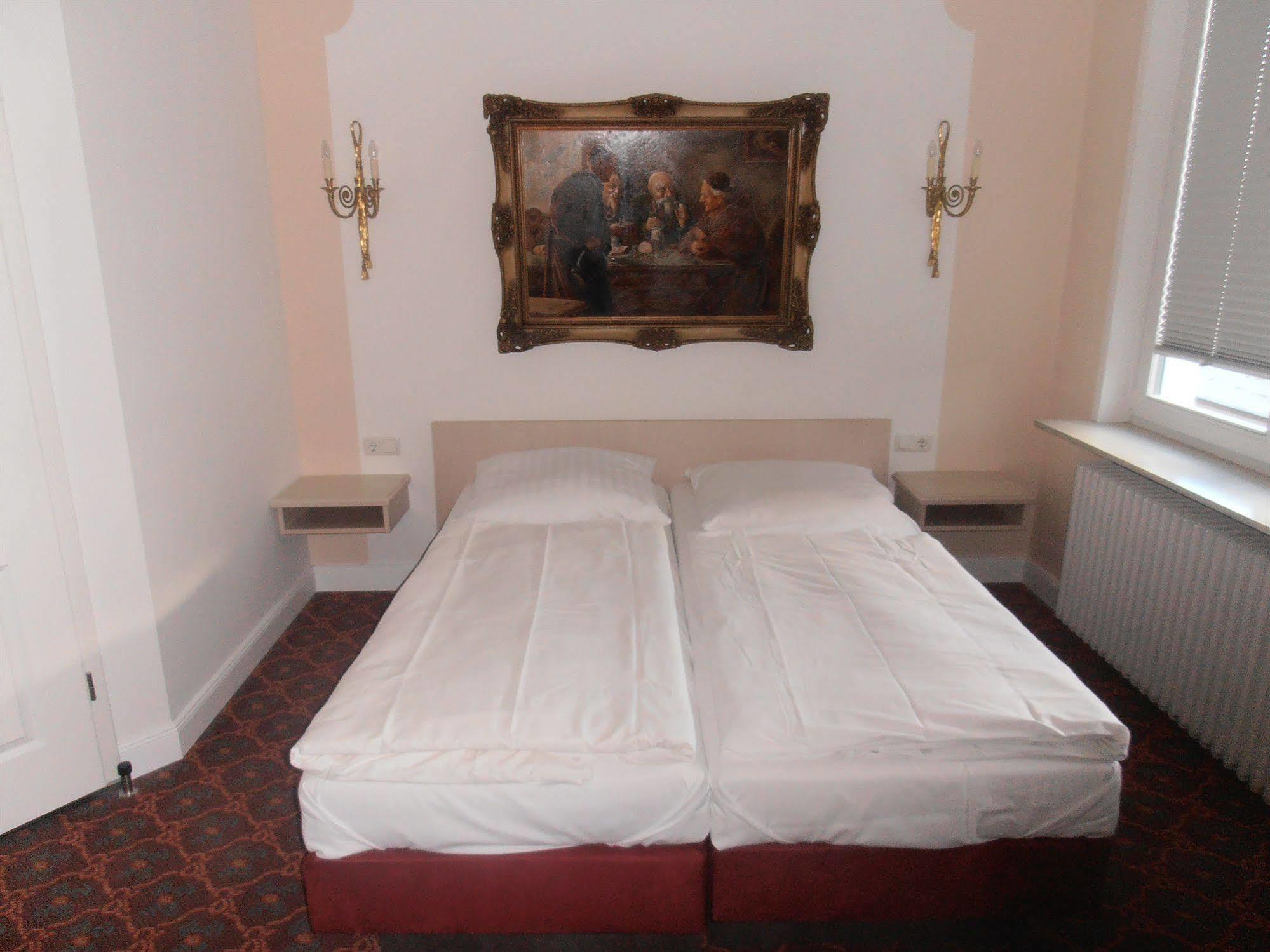 Hotel Hesse Schenefeld  Eksteriør bilde